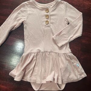 Posh Peanut Blush Ribbed Twirl